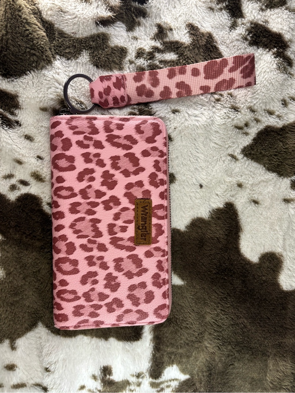 Wrangler Pink Leopard Print Wristlet Wallet